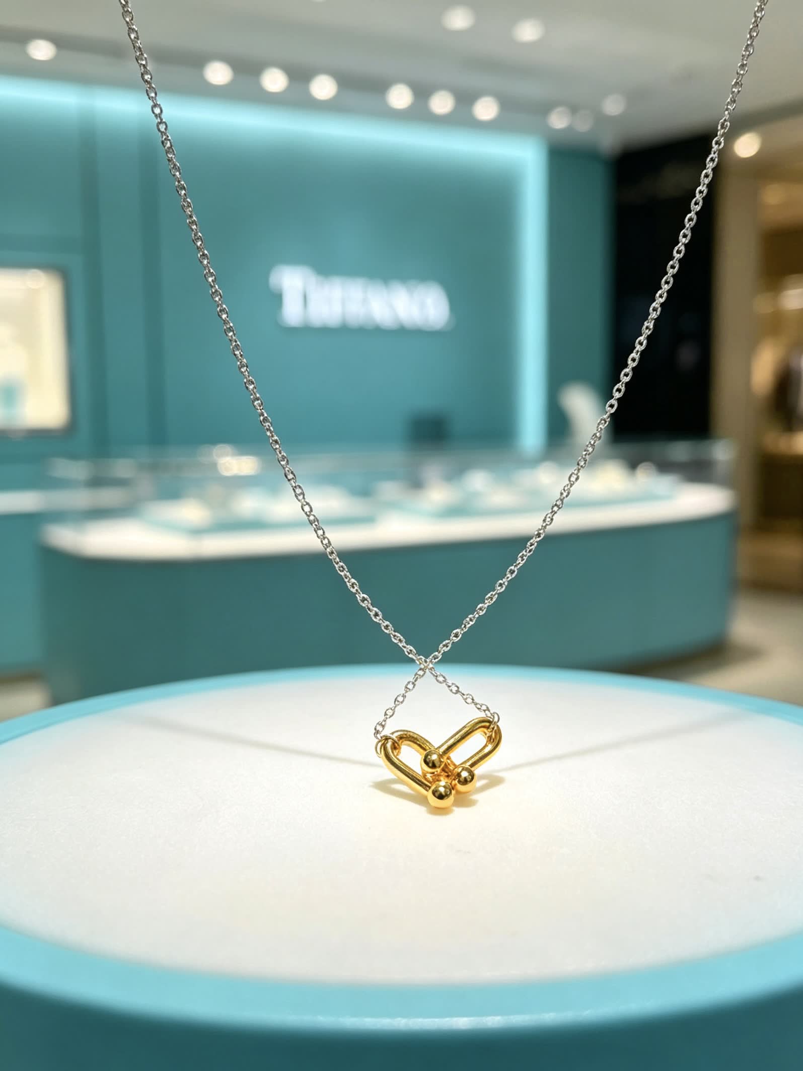 Tiffany & Co. Return to Heart Necklace